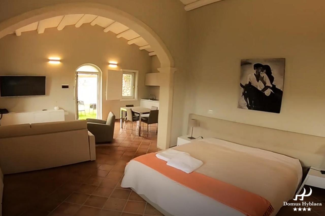 Domus Hyblaea Resort Palazzolo Acreide Exterior photo