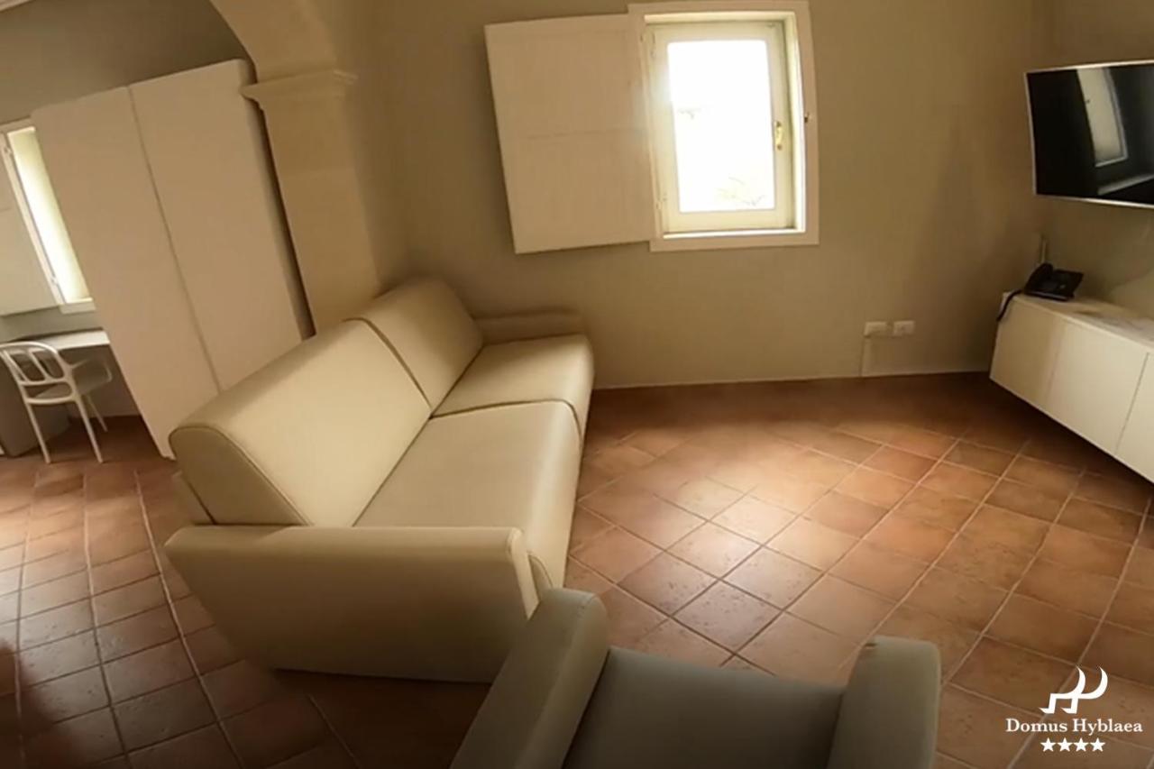 Domus Hyblaea Resort Palazzolo Acreide Exterior photo